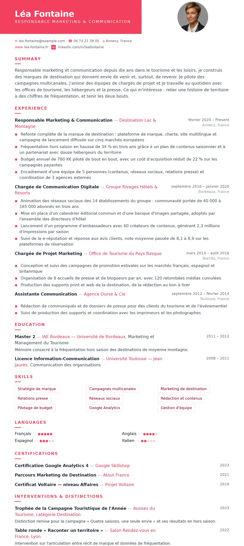 Full preview of the Corail resume template
